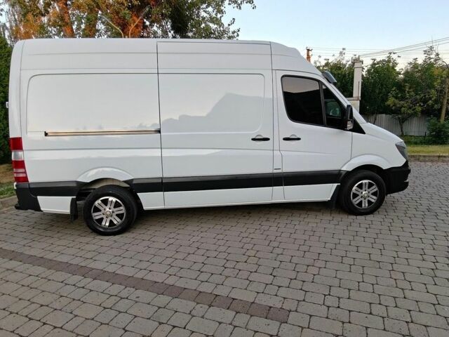 Белый Мерседес Sprinter, объемом двигателя 2.1 л и пробегом 1 тыс. км за 22900 $, фото 2 на Automoto.ua