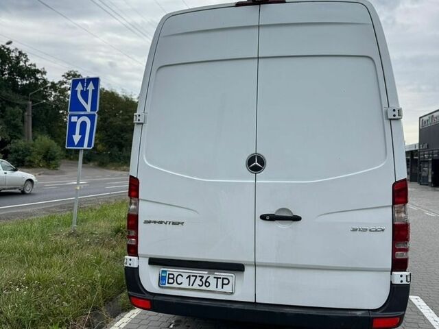 Білий Мерседес Sprinter, об'ємом двигуна 3 л та пробігом 327 тис. км за 24900 $, фото 5 на Automoto.ua