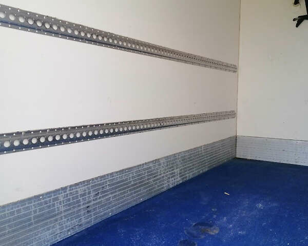 Белый Мерседес Sprinter, объемом двигателя 2.1 л и пробегом 259 тыс. км за 16500 $, фото 11 на Automoto.ua