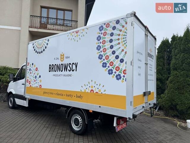 Белый Мерседес Sprinter, объемом двигателя 2.2 л и пробегом 310 тыс. км за 19300 $, фото 21 на Automoto.ua
