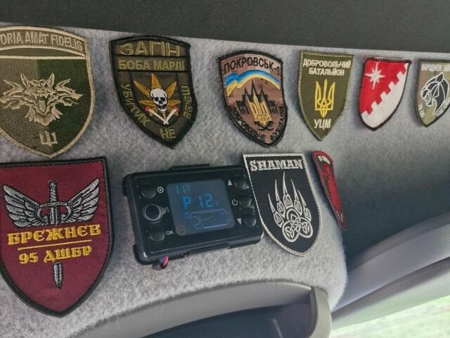 Белый Мерседес Sprinter, объемом двигателя 2.1 л и пробегом 398 тыс. км за 20000 $, фото 14 на Automoto.ua