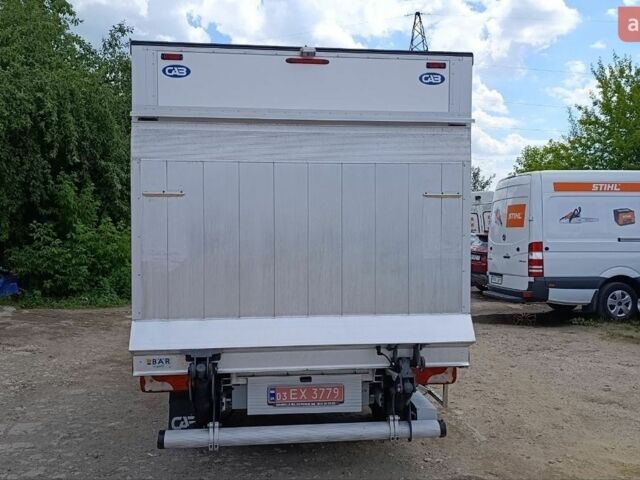 Белый Мерседес Sprinter, объемом двигателя 2.2 л и пробегом 200 тыс. км за 18750 $, фото 5 на Automoto.ua