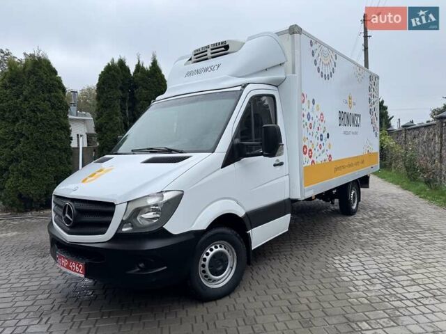 Белый Мерседес Sprinter, объемом двигателя 2.2 л и пробегом 310 тыс. км за 19300 $, фото 3 на Automoto.ua