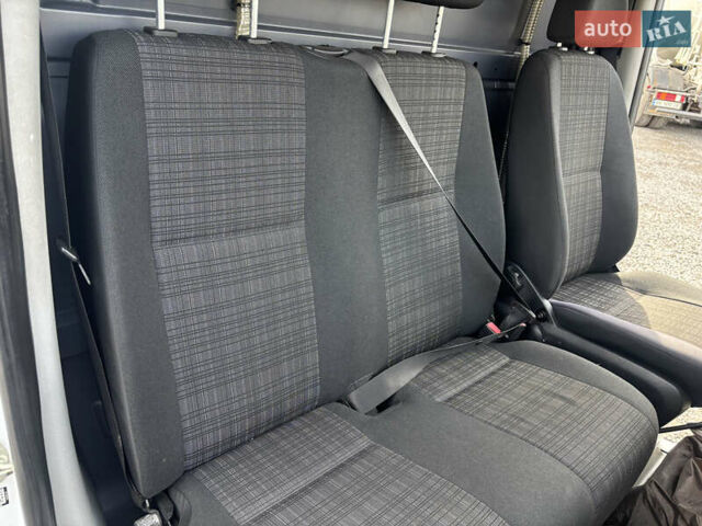 Белый Мерседес Sprinter, объемом двигателя 2.2 л и пробегом 315 тыс. км за 19400 $, фото 28 на Automoto.ua
