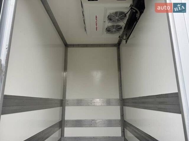 Белый Мерседес Sprinter, объемом двигателя 2.2 л и пробегом 310 тыс. км за 19300 $, фото 35 на Automoto.ua