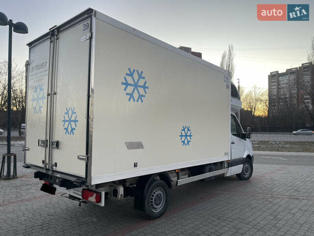 Белый Мерседес Sprinter, объемом двигателя 3 л и пробегом 200 тыс. км за 22000 $, фото 6 на Automoto.ua