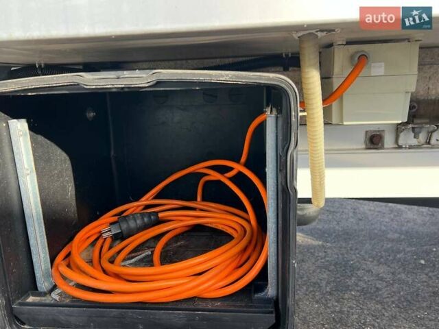 Белый Мерседес Sprinter, объемом двигателя 2.2 л и пробегом 324 тыс. км за 13349 $, фото 16 на Automoto.ua