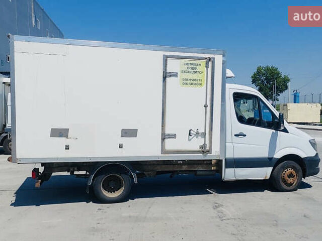 Белый Мерседес Sprinter, объемом двигателя 2.14 л и пробегом 380 тыс. км за 18500 $, фото 2 на Automoto.ua