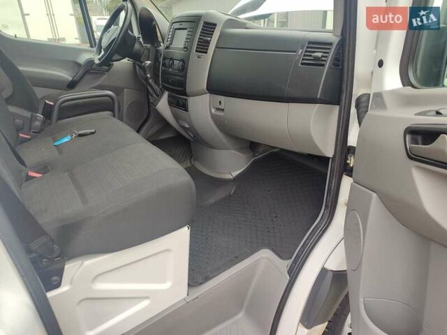 Білий Мерседес Sprinter, об'ємом двигуна 3 л та пробігом 253 тис. км за 31500 $, фото 17 на Automoto.ua