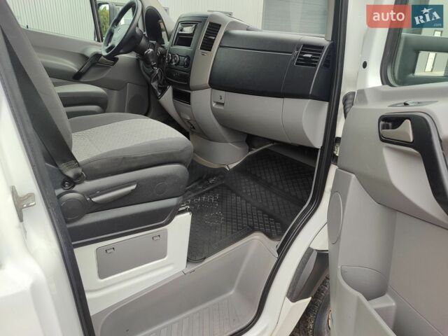 Білий Мерседес Sprinter, об'ємом двигуна 2.1 л та пробігом 275 тис. км за 19800 $, фото 16 на Automoto.ua