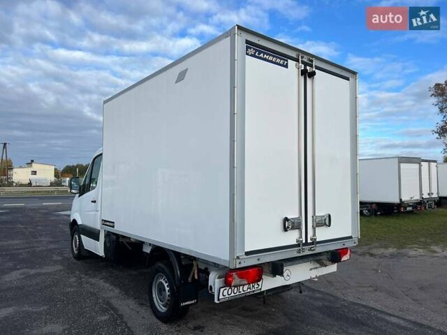 Белый Мерседес Sprinter, объемом двигателя 2.2 л и пробегом 324 тыс. км за 13349 $, фото 4 на Automoto.ua