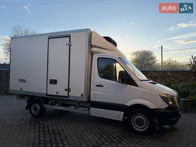 Белый Мерседес Sprinter, объемом двигателя 2.2 л и пробегом 215 тыс. км за 18800 $, фото 35 на Automoto.ua