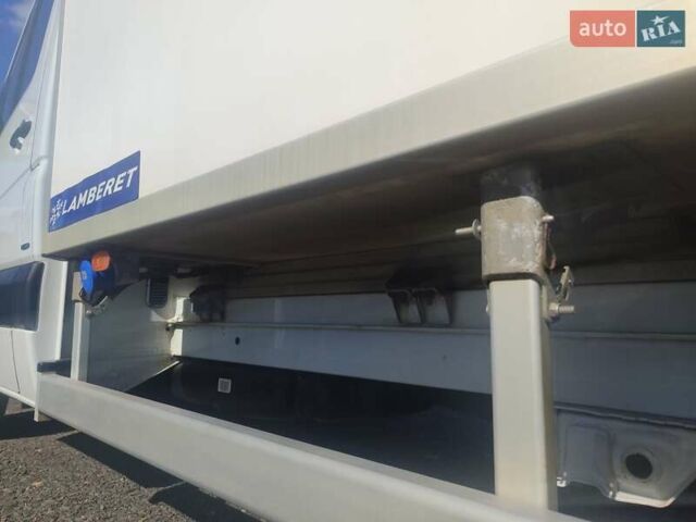 Белый Мерседес Sprinter, объемом двигателя 3 л и пробегом 255 тыс. км за 29900 $, фото 8 на Automoto.ua