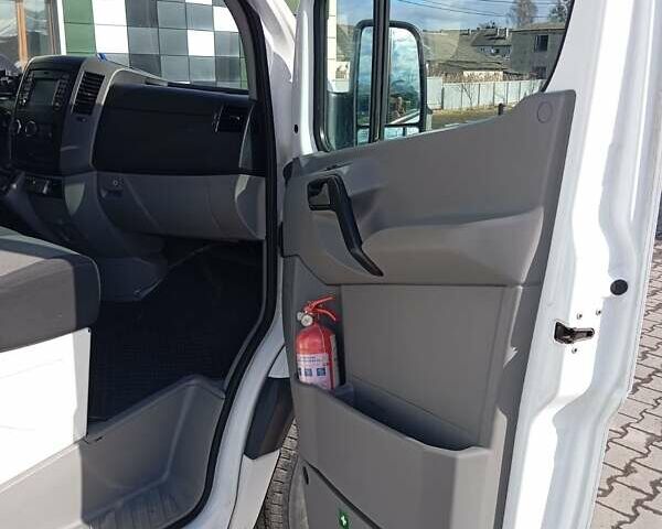 Белый Мерседес Sprinter, объемом двигателя 2.14 л и пробегом 650 тыс. км за 15000 $, фото 10 на Automoto.ua