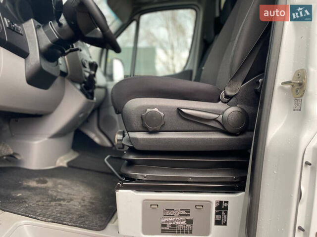 Білий Мерседес Sprinter, об'ємом двигуна 3 л та пробігом 298 тис. км за 26200 $, фото 17 на Automoto.ua