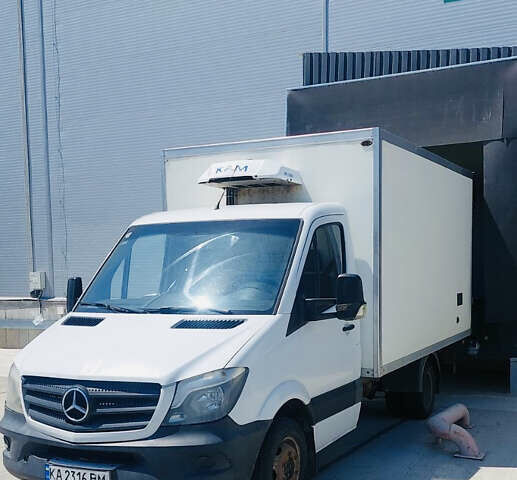 Белый Мерседес Sprinter, объемом двигателя 2.14 л и пробегом 380 тыс. км за 18500 $, фото 7 на Automoto.ua