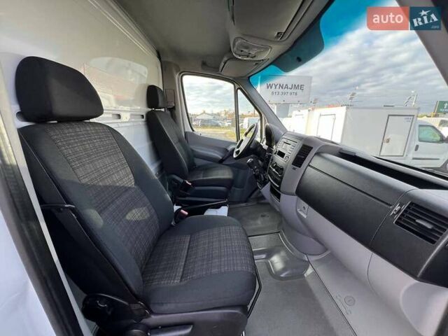 Белый Мерседес Sprinter, объемом двигателя 2.2 л и пробегом 324 тыс. км за 13349 $, фото 11 на Automoto.ua