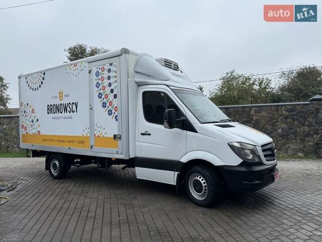Белый Мерседес Sprinter, объемом двигателя 2.2 л и пробегом 310 тыс. км за 19300 $, фото 9 на Automoto.ua