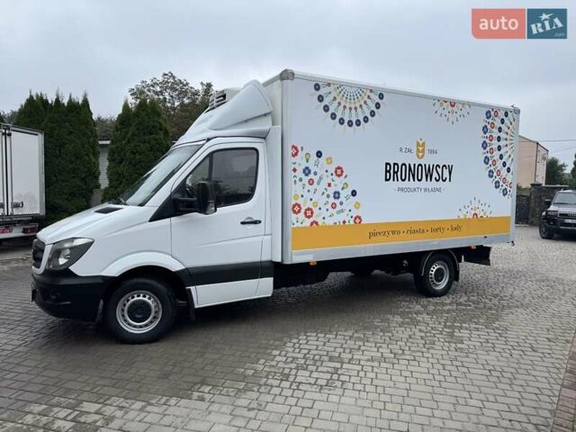 Белый Мерседес Sprinter, объемом двигателя 2.2 л и пробегом 310 тыс. км за 19300 $, фото 5 на Automoto.ua