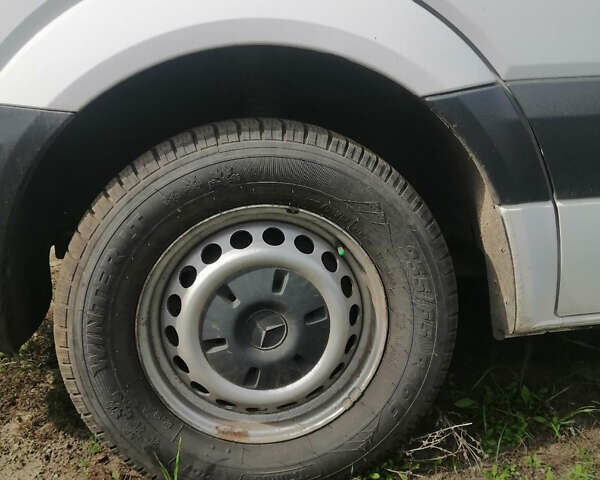 Белый Мерседес Sprinter, объемом двигателя 2.1 л и пробегом 259 тыс. км за 16500 $, фото 30 на Automoto.ua