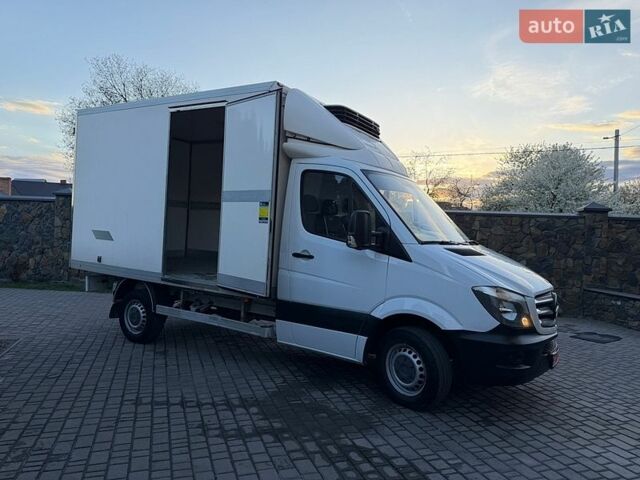 Белый Мерседес Sprinter, объемом двигателя 2.2 л и пробегом 215 тыс. км за 18800 $, фото 27 на Automoto.ua