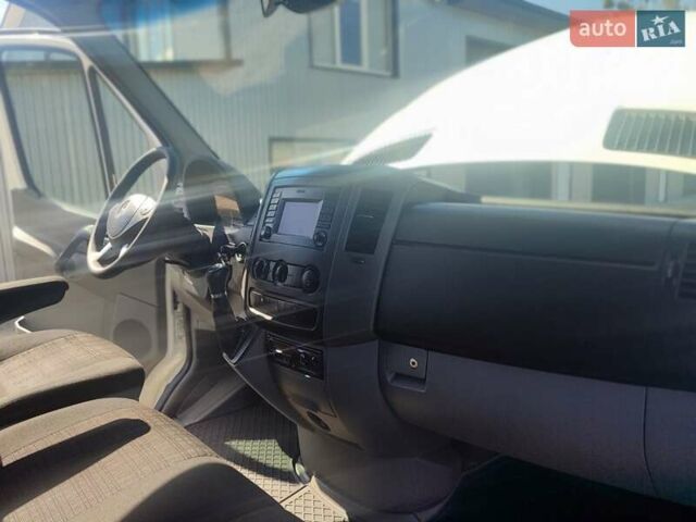 Белый Мерседес Sprinter, объемом двигателя 3 л и пробегом 255 тыс. км за 29900 $, фото 24 на Automoto.ua