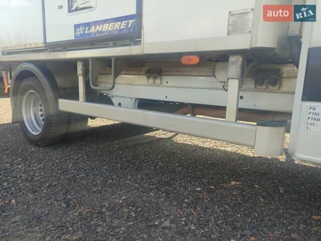 Белый Мерседес Sprinter, объемом двигателя 3 л и пробегом 255 тыс. км за 29900 $, фото 11 на Automoto.ua