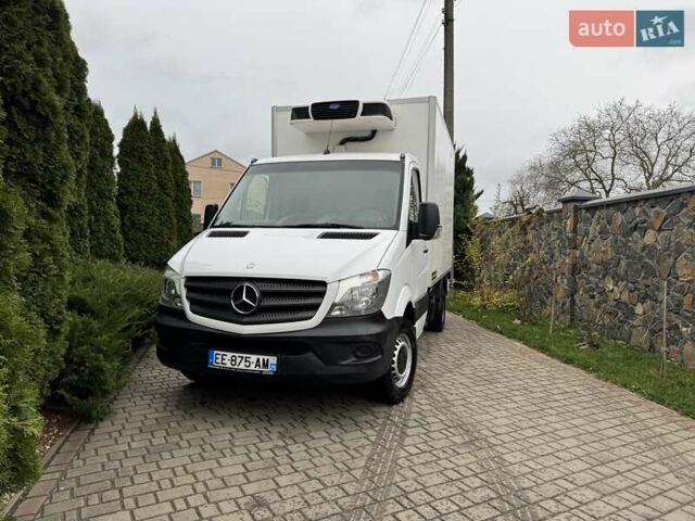 Белый Мерседес Sprinter, объемом двигателя 2.2 л и пробегом 304 тыс. км за 19300 $, фото 9 на Automoto.ua
