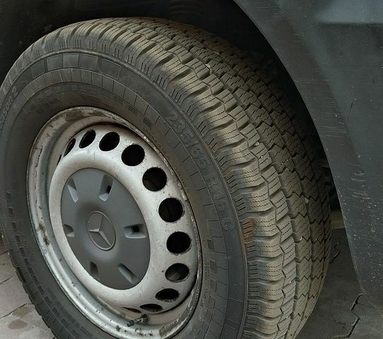 Білий Мерседес Sprinter, об'ємом двигуна 2.1 л та пробігом 412 тис. км за 20000 $, фото 10 на Automoto.ua