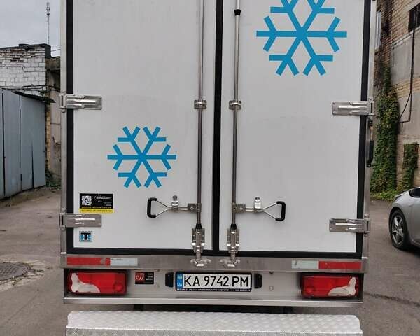 Білий Мерседес Sprinter, об'ємом двигуна 2.1 л та пробігом 200 тис. км за 20900 $, фото 7 на Automoto.ua