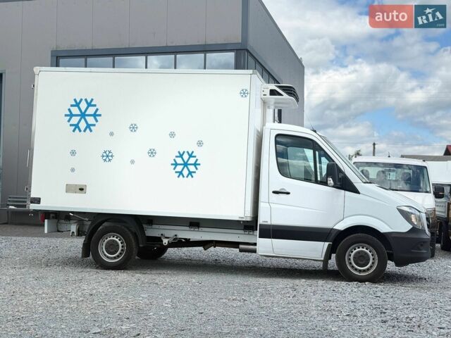 Белый Мерседес Sprinter, объемом двигателя 2.2 л и пробегом 189 тыс. км за 19900 $, фото 1 на Automoto.ua