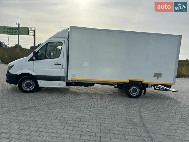 Белый Мерседес Sprinter, объемом двигателя 2.2 л и пробегом 298 тыс. км за 22000 $, фото 7 на Automoto.ua
