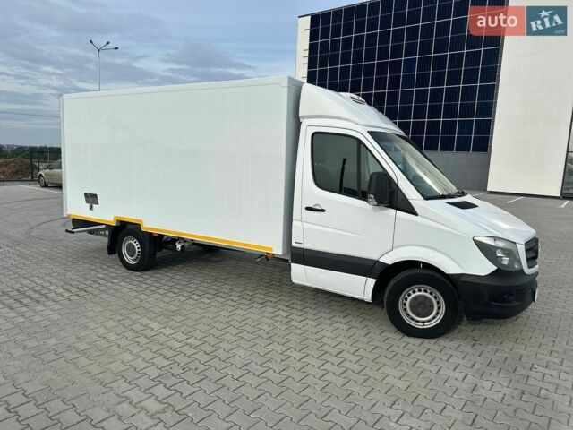 Белый Мерседес Sprinter, объемом двигателя 2.2 л и пробегом 298 тыс. км за 22000 $, фото 1 на Automoto.ua