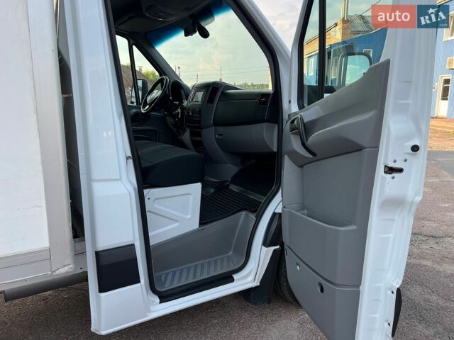 Белый Мерседес Sprinter, объемом двигателя 2.2 л и пробегом 335 тыс. км за 22750 $, фото 46 на Automoto.ua