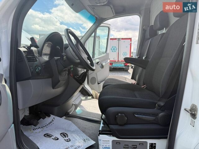 Белый Мерседес Sprinter, объемом двигателя 2.2 л и пробегом 189 тыс. км за 19900 $, фото 39 на Automoto.ua