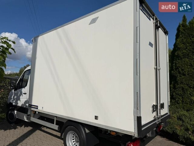Белый Мерседес Sprinter, объемом двигателя 2.2 л и пробегом 265 тыс. км за 23000 $, фото 20 на Automoto.ua