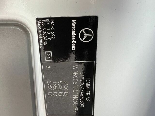 Белый Мерседес Sprinter, объемом двигателя 2.2 л и пробегом 335 тыс. км за 22750 $, фото 42 на Automoto.ua