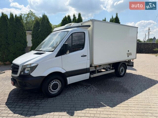 Белый Мерседес Sprinter, объемом двигателя 2.2 л и пробегом 247 тыс. км за 17000 $, фото 4 на Automoto.ua