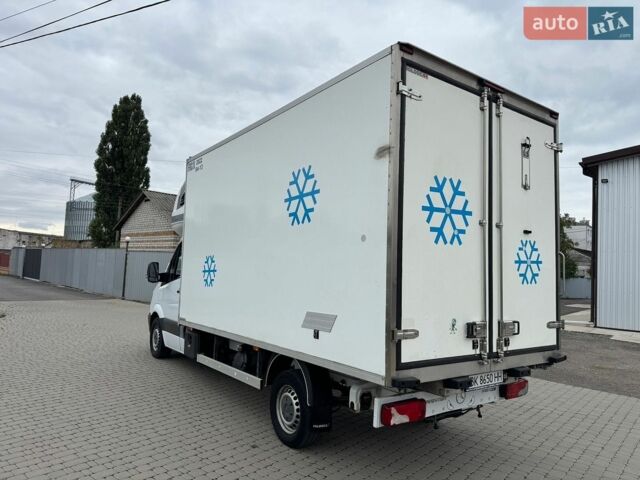 Белый Мерседес Sprinter, объемом двигателя 2.1 л и пробегом 332 тыс. км за 23700 $, фото 4 на Automoto.ua