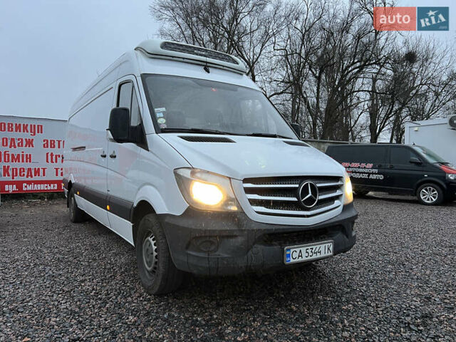 Белый Мерседес Sprinter, объемом двигателя 2.1 л и пробегом 492 тыс. км за 20700 $, фото 3 на Automoto.ua