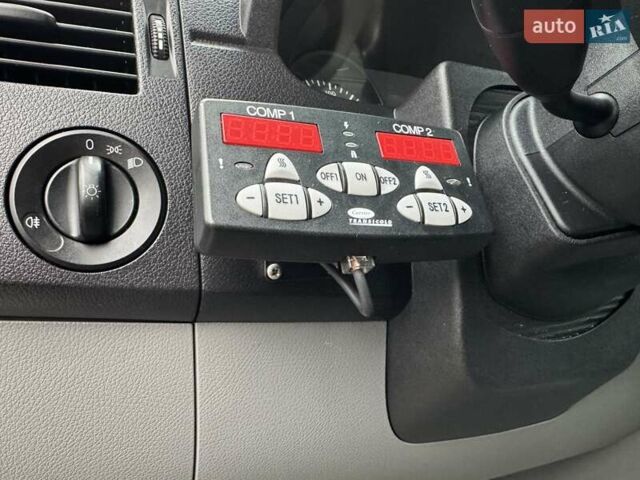 Белый Мерседес Sprinter, объемом двигателя 2.2 л и пробегом 304 тыс. км за 19300 $, фото 54 на Automoto.ua