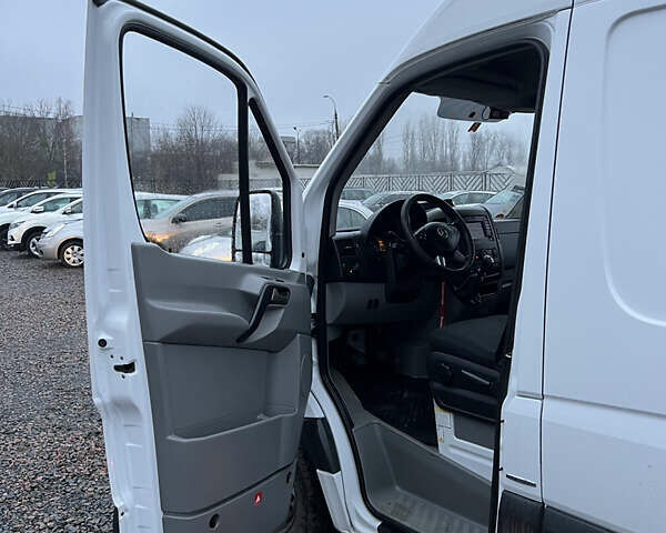 Белый Мерседес Sprinter, объемом двигателя 2.1 л и пробегом 492 тыс. км за 20700 $, фото 9 на Automoto.ua