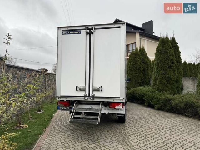 Белый Мерседес Sprinter, объемом двигателя 2.2 л и пробегом 304 тыс. км за 19300 $, фото 14 на Automoto.ua