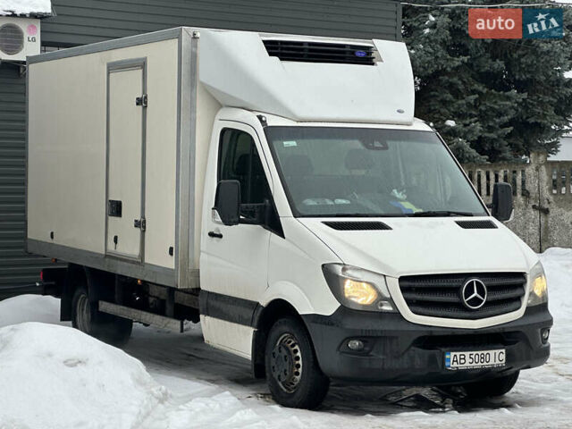 Белый Мерседес Sprinter, объемом двигателя 2.99 л и пробегом 451 тыс. км за 28500 $, фото 2 на Automoto.ua