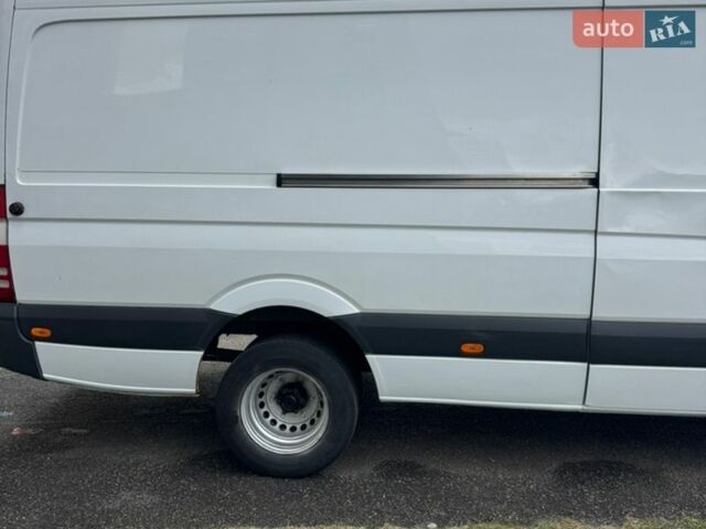 Белый Мерседес Sprinter, объемом двигателя 2.99 л и пробегом 540 тыс. км за 21500 $, фото 48 на Automoto.ua