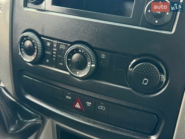 Білий Мерседес Sprinter, об'ємом двигуна 2.2 л та пробігом 340 тис. км за 18400 $, фото 14 на Automoto.ua