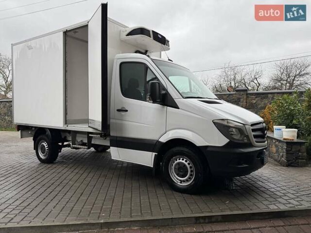 Белый Мерседес Sprinter, объемом двигателя 2.2 л и пробегом 304 тыс. км за 19300 $, фото 12 на Automoto.ua