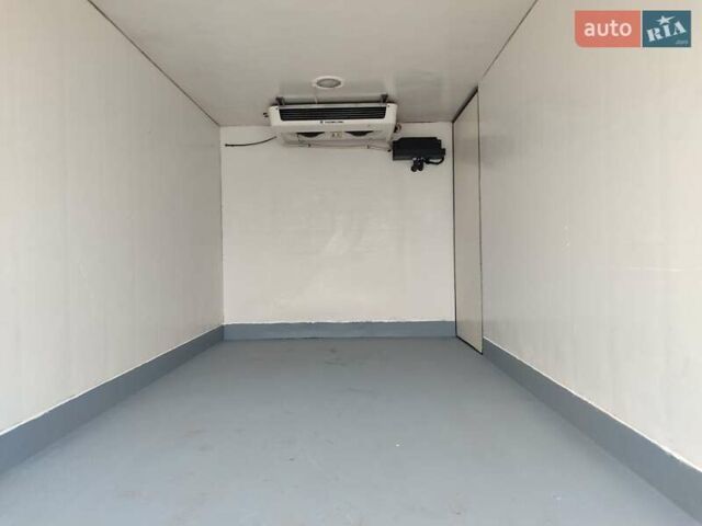 Білий Мерседес Sprinter, об'ємом двигуна 2.1 л та пробігом 290 тис. км за 23900 $, фото 10 на Automoto.ua