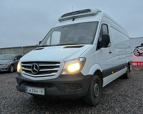 Белый Мерседес Sprinter, объемом двигателя 2.1 л и пробегом 492 тыс. км за 20700 $, фото 2 на Automoto.ua