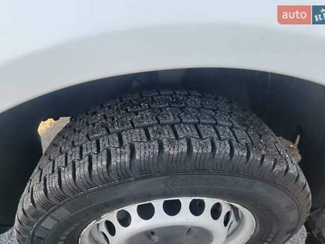 Білий Мерседес Sprinter, об'ємом двигуна 3 л та пробігом 348 тис. км за 23800 $, фото 16 на Automoto.ua